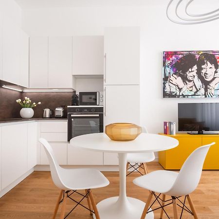 מילאנו San Babila Design Apartment R&R מראה חיצוני תמונה