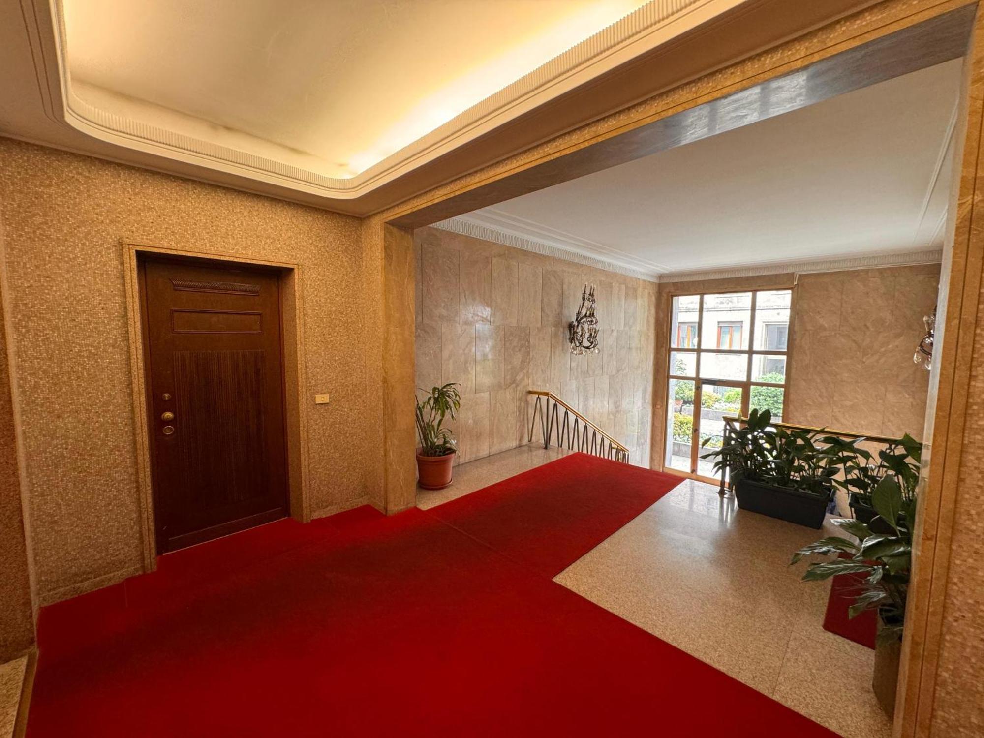 מילאנו San Babila Design Apartment R&R מראה חיצוני תמונה